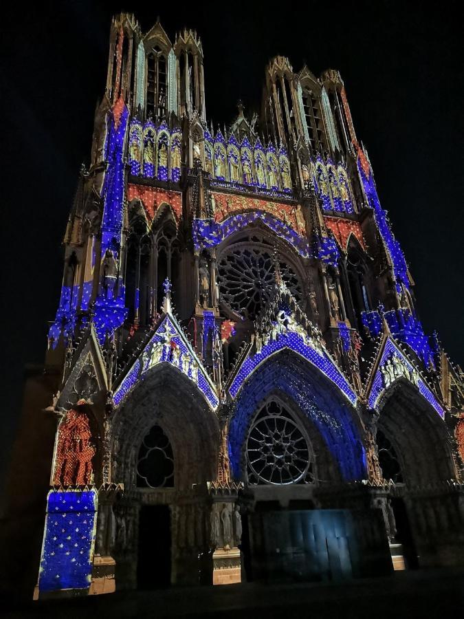 Apartamento Centre Reims Cathédrale avec balcon Exterior foto